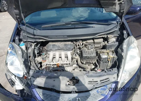 2010 Honda Fit Sport z USA, uszkodzony, nr VIN JHMGE8H43AC012776